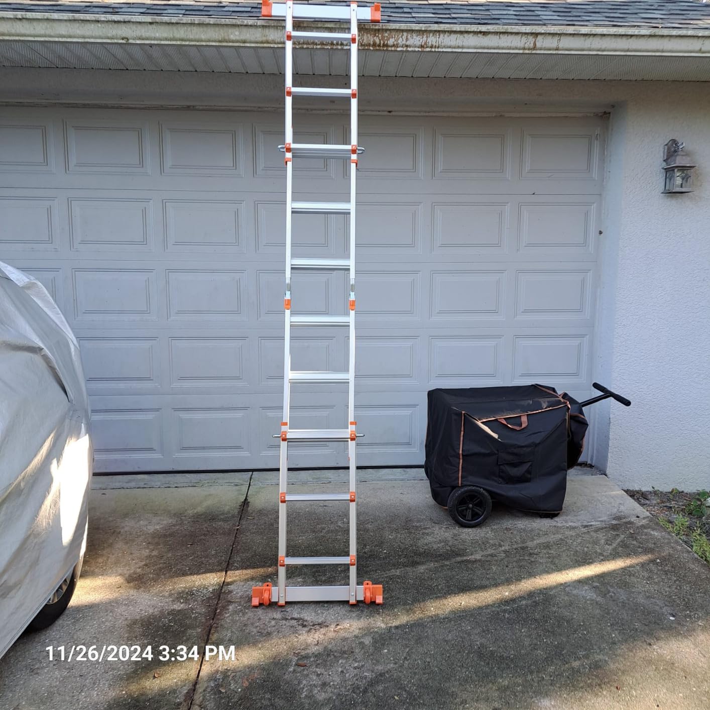LEVELEVE Telescoping A Frame Ladder, 17FT Multi Position Ladder with Stabilizer Bar & Wheels, 330 lbs Security Load for Stairs Home Indoor Outdoor Roof customer photo 2