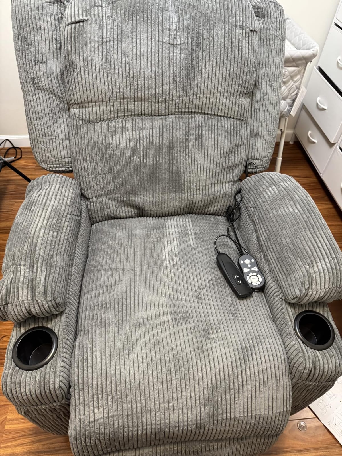Power Lift Recliner for Elderly,400lbs Chair with Heat Vibration,Grey | Heavy-duty Big & Tall Power Lift Recliner with Heat & Vibration, Plush Corduroy,USB Ports & Cup Holders for Seniors customer photo 1