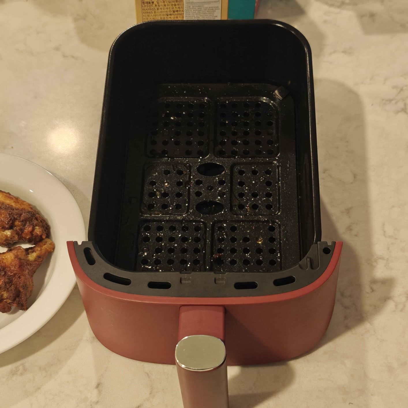Chefman Compact Air Fryer 3.5 QT - Slim Design Fits Small Kitchens, 4-in-1 Air Fry, Bake, Dehydrate, Frozen, 450F Max Temp, Narrow Footprint Saves Counter Space, Nonstick Ceramic, Dishwasher-Safe customer photo 2