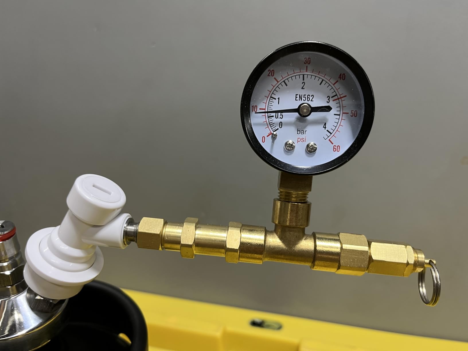 MRbrew Corny Keg Spunding Valve with Ball Lock Gas Disconnect 0-60PSI Gauge customer photo 2