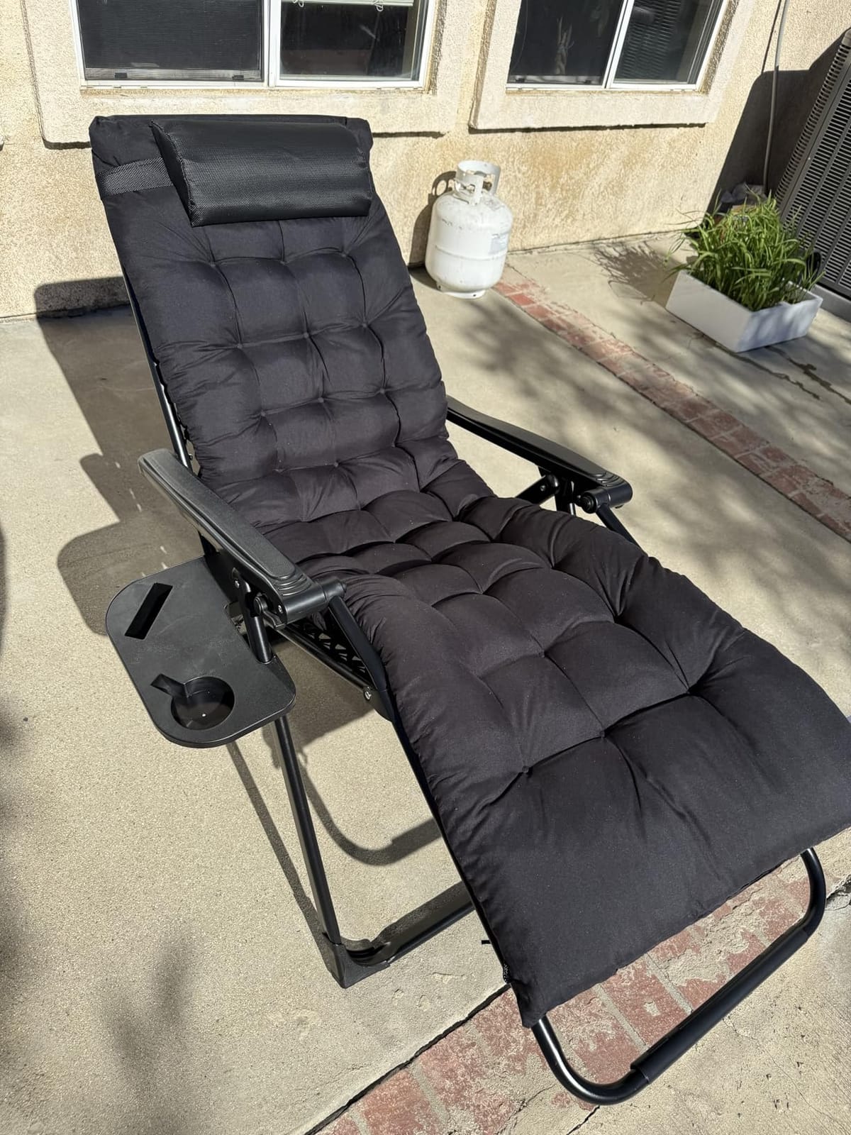 NEWBULIG Zero Gravity Chair, Folding Patio Recliner with Cup Holder Trays | Portable Patio Chairs, Lounge Chair for Outdoor, Indoor, Beach, Pool, Camping, Balcony, Porch, Black customer photo 1