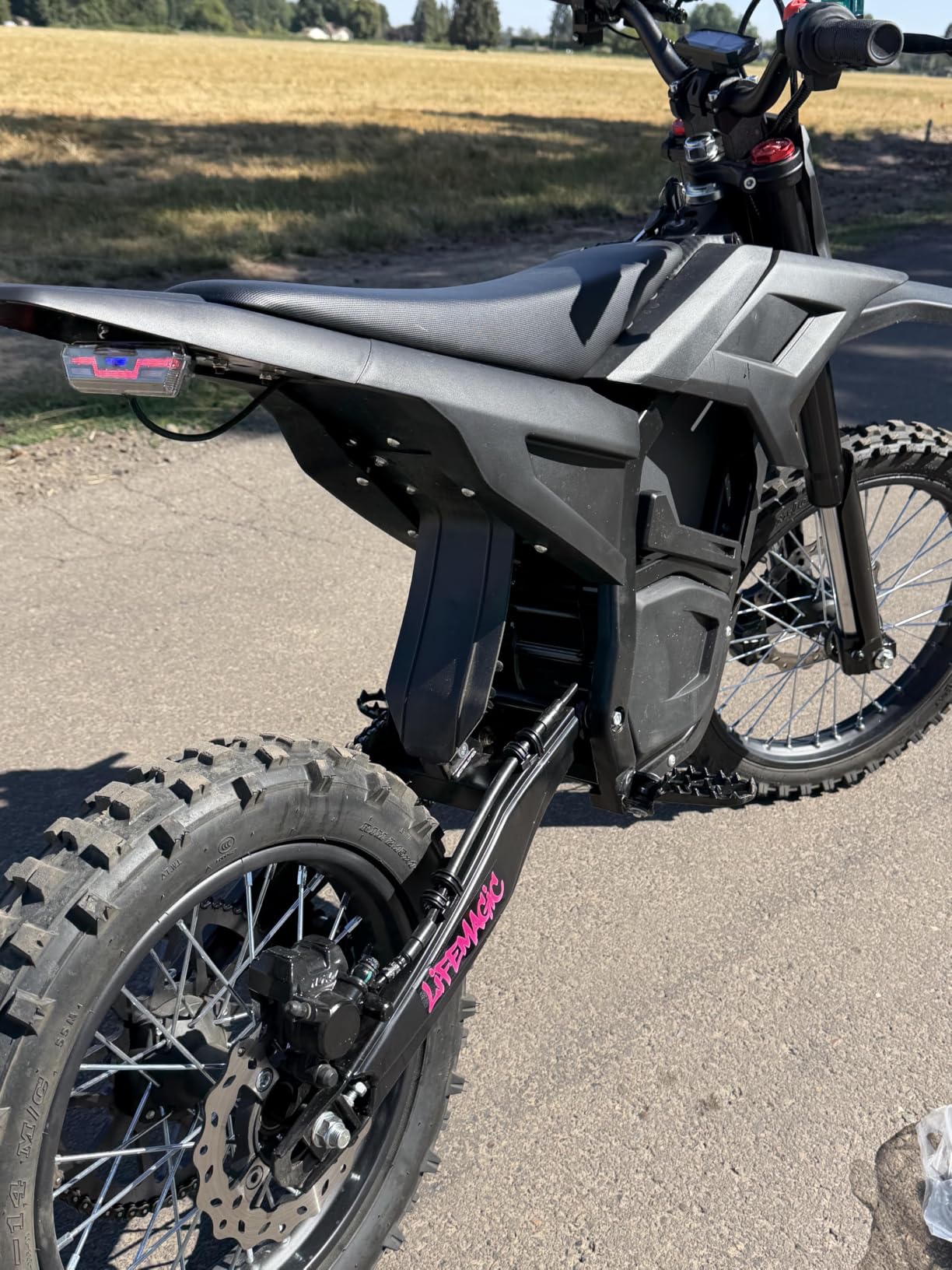 LIFEMAGIC M9 Pro 5500W Peak Mid‑Drive Electric Dirt Bike for Adults & Teens customer photo 2