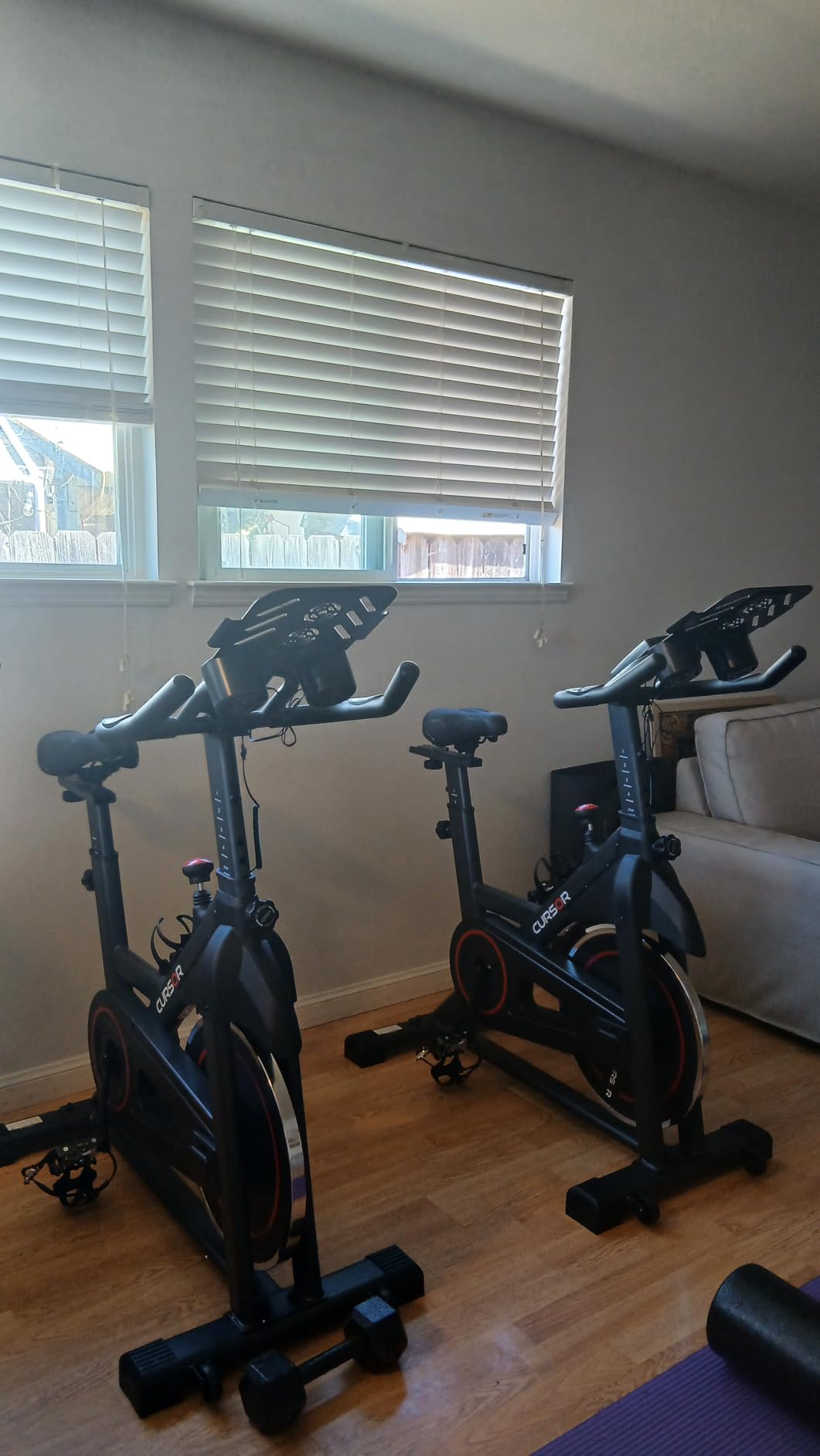 CURSOR FITNESS Exercise Bike, Stationary Bikes for Home with Brake Pad customer photo 2