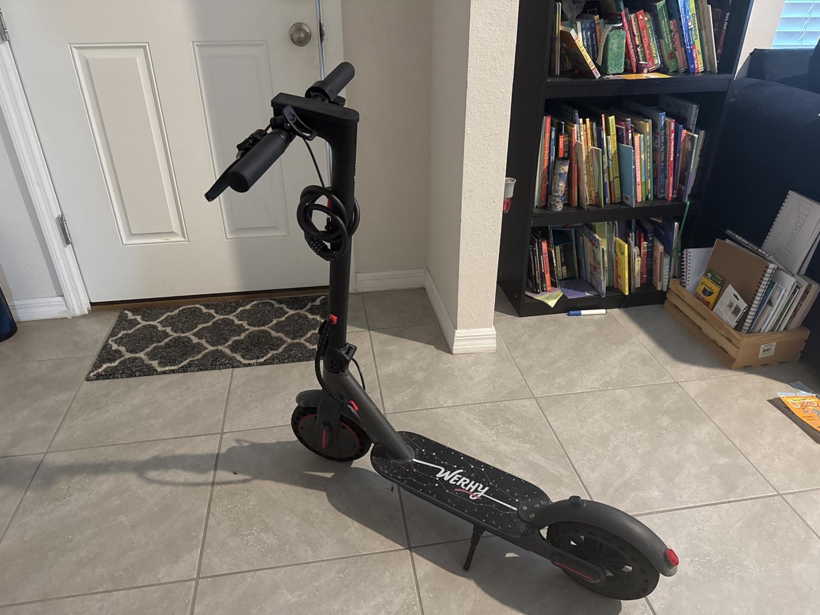 WERHY Electric Scooter, 350W/500W Powerful Motor & 8.5''/10'' Tire customer photo 1