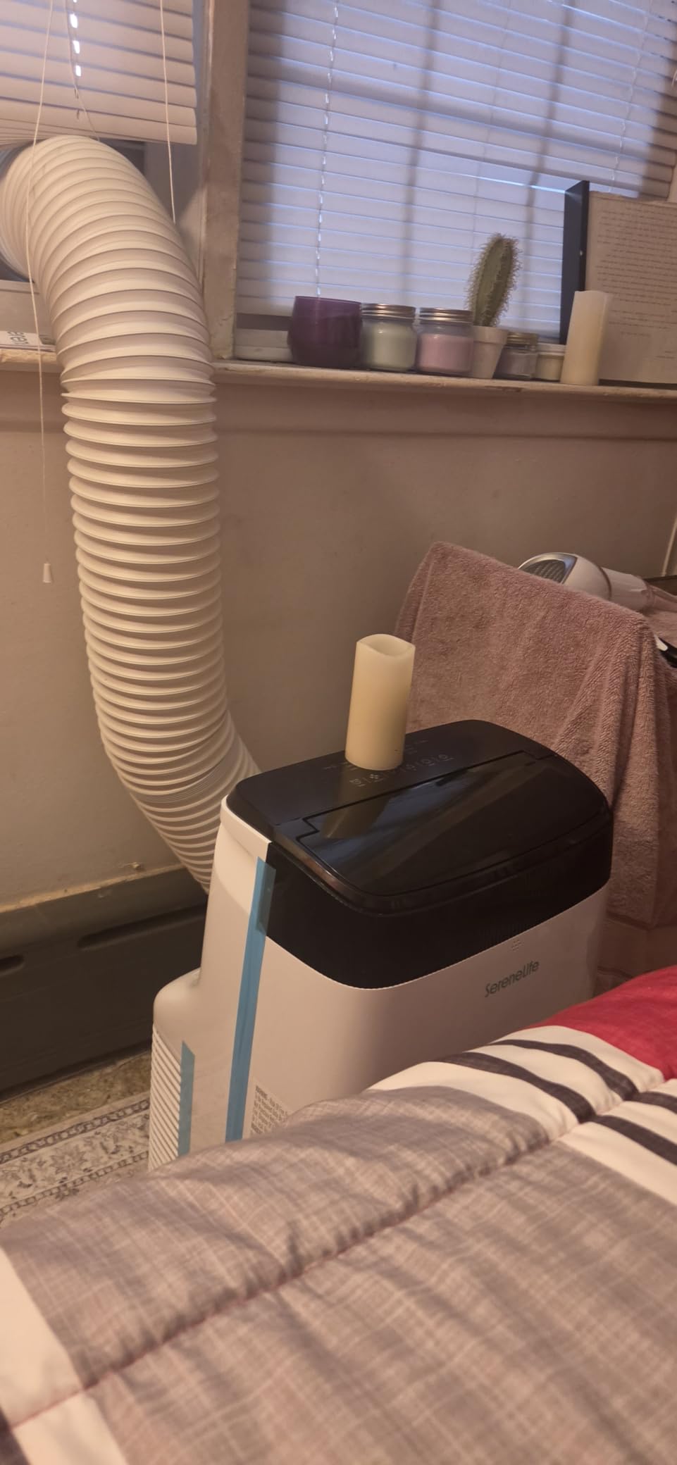 SereneLife Portable Air Conditioner 8000 BTU With WIFI | 3-in-1 Cooling, Fan and Dehumidifier | 24-H Timer up to 350 sq ft Coverage | AC Unit for Bedroom, Home & Office | Window Kit & Remote customer photo 1