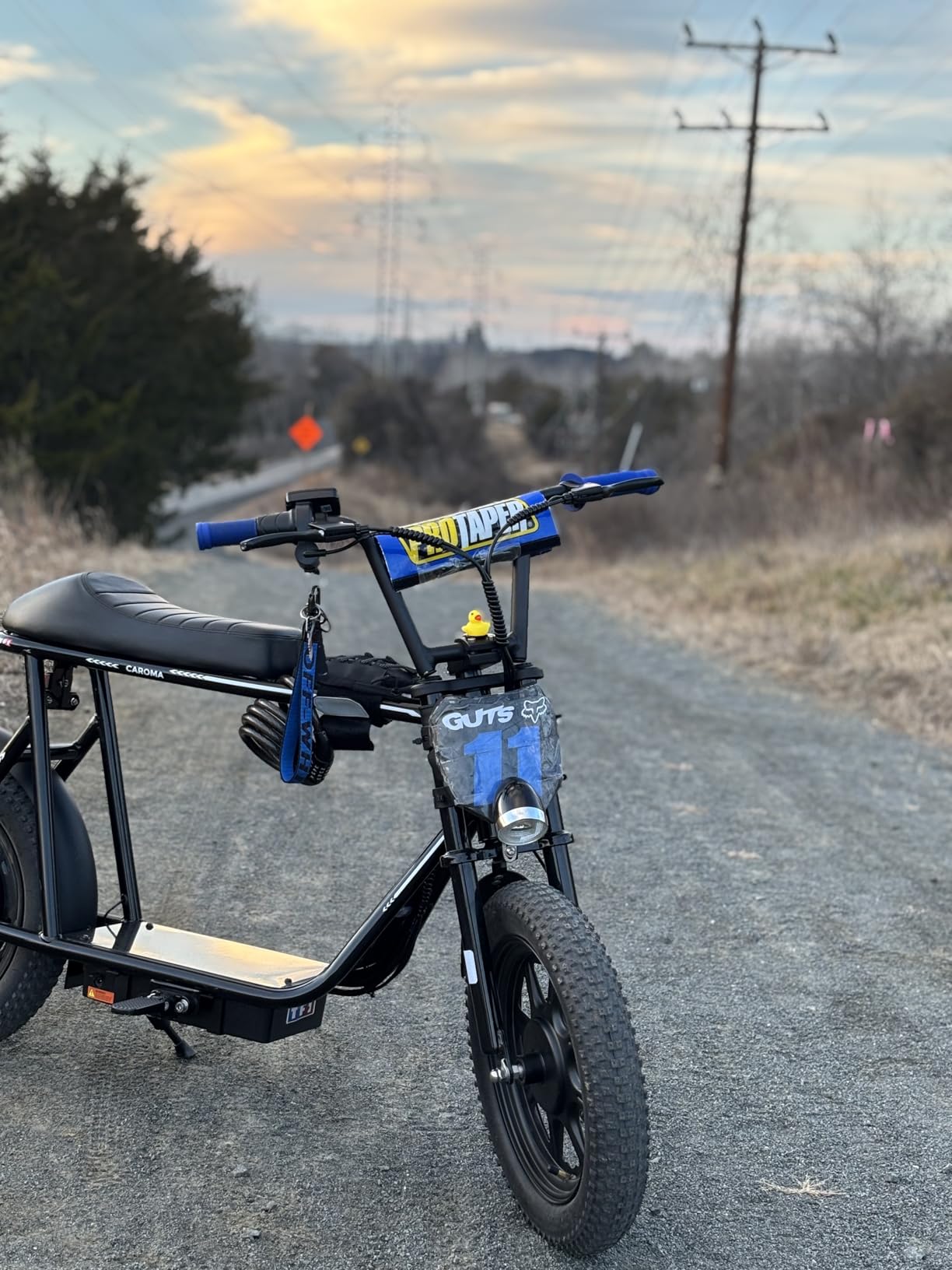 Caroma Peak 1200W Electric Scooter with Seat,30Miles&20MPH customer photo 2