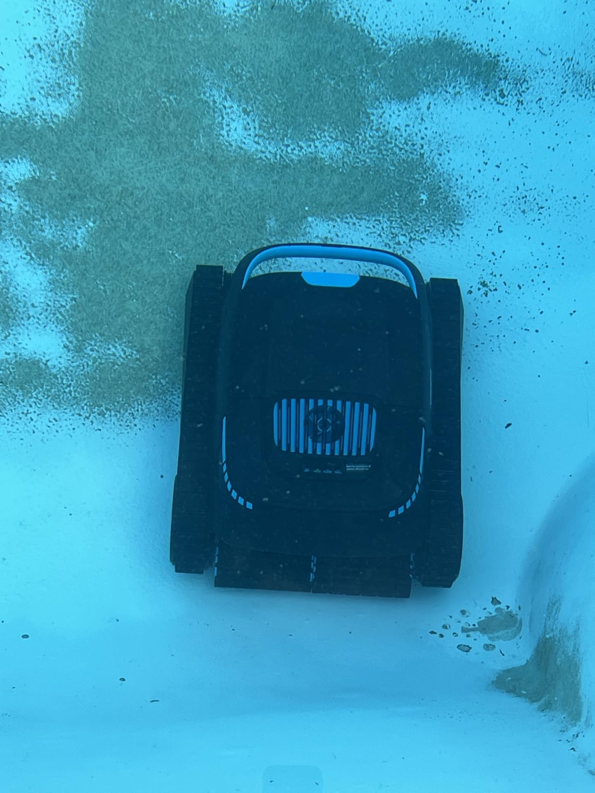 PC10 Cordless Robotic Pool Vacuum for Inground & Above Ground Pools customer photo 1