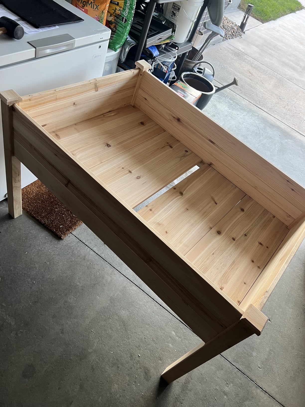 Backyard Expressions Wooden Raised Garden Bed | Elevated Planter Box with Included Bed Liner | Outdoor Vegetable, Flower, and Herb Gardening (4' x 2') customer photo 2