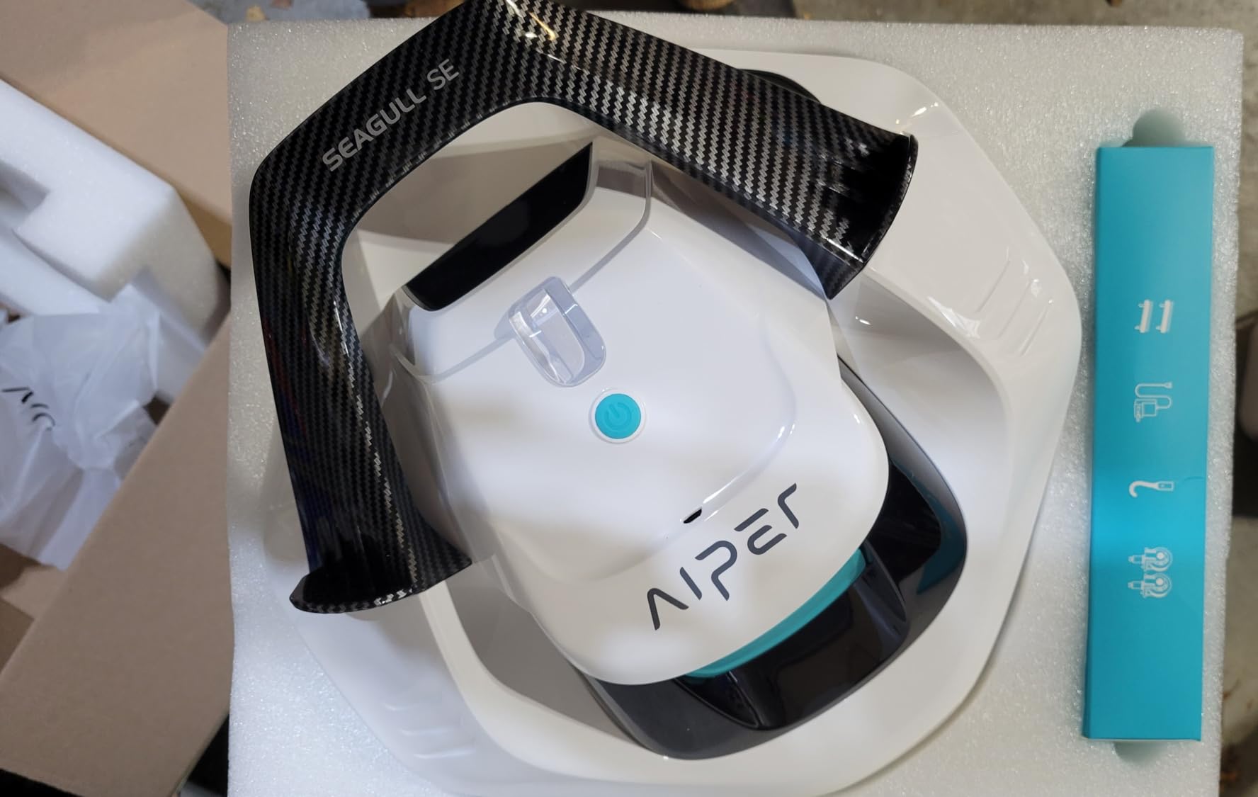 2026 AIPER Seagull SE Cordless Robotic Pool Vacuum for Above Ground Pools customer photo 2