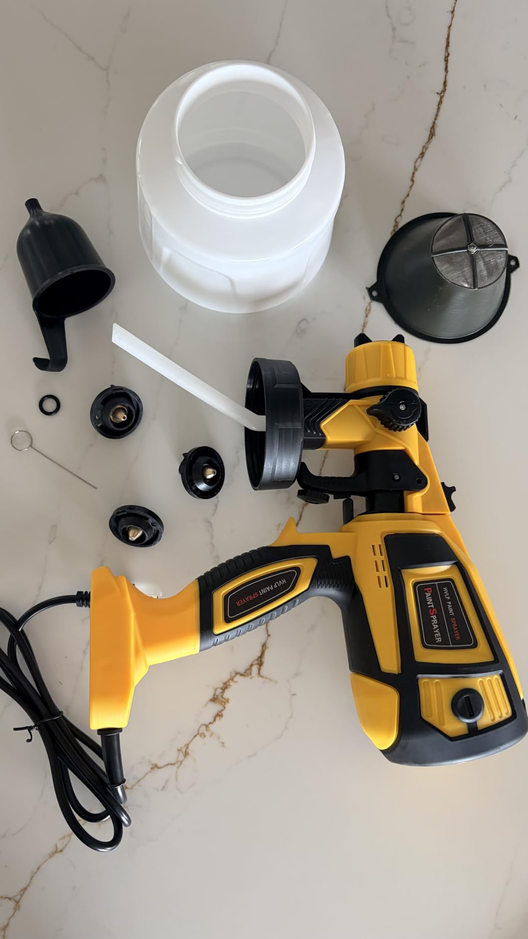 1000W High Power Paint Sprayer - HVLP Electric Spray Paint Gun with 4 Copper Nozzles & 3 Patterns, Large Capacity Power Painter for Furniture, Cabinets, Fence & House Painting Yellow customer photo 1