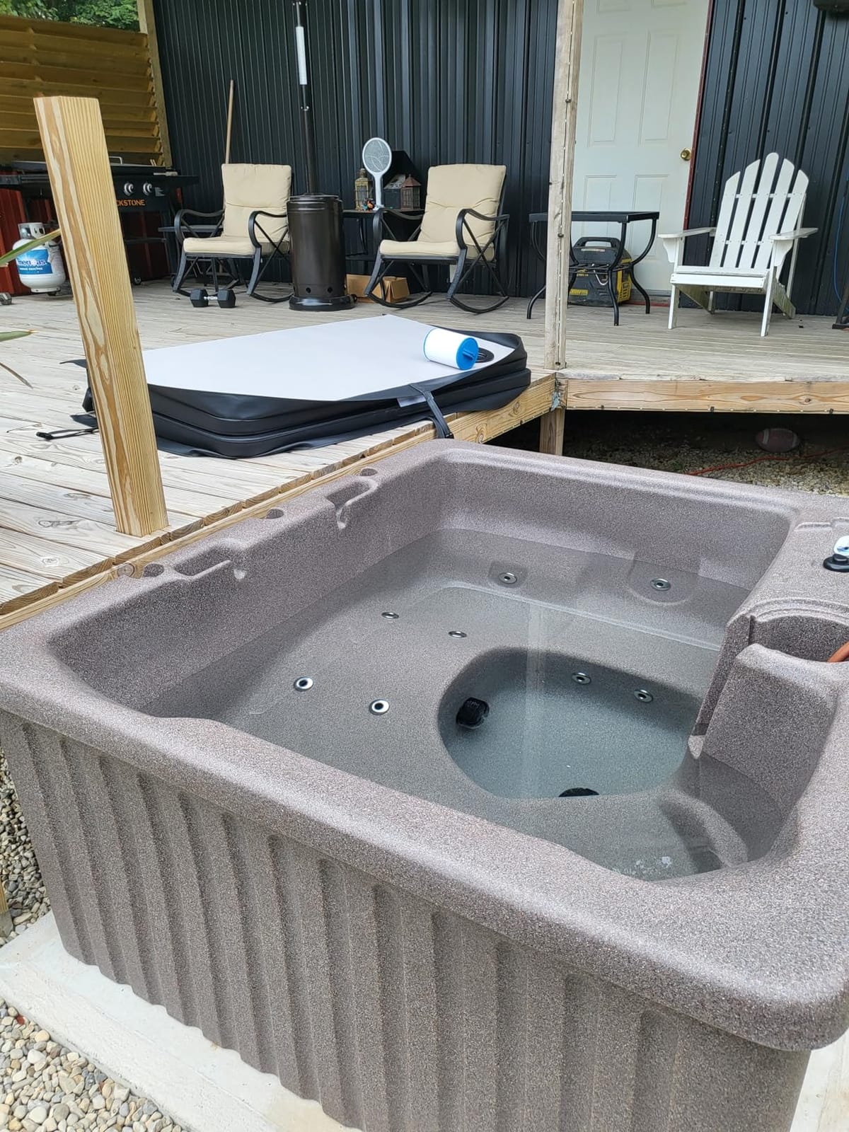 Aqualife Current/Nautical 4-5 Adult Outdoor Hot Tub, Uses Standard Outlet, Hydrotherapy Jets, Underwater Led Lighting, Cover Included, Granite customer photo 2