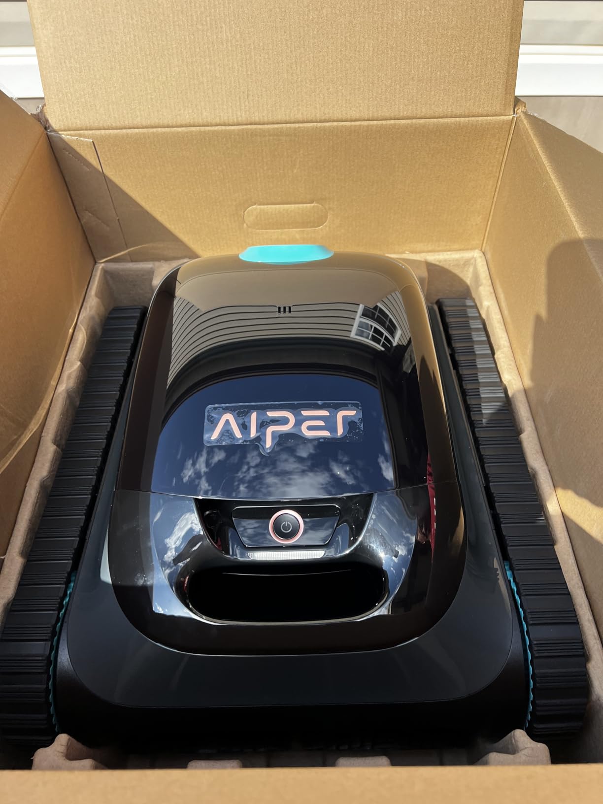 Aiper Scuba S3 Robotic Pool Cleaner for All Inground Pools, Obsidian customer photo 1