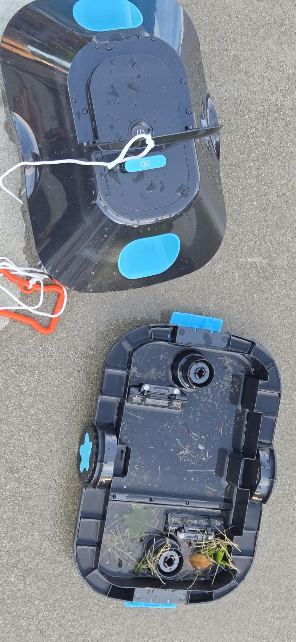 2026 Upgrade Robotic Pool Cleaner,Cordless Automatic Pool Cleaner with 210-Min Runtime,Pool Vacuum for Above Ground & Inground Pools,Coverage up to 2200 Sq.Ft,Easy Retrieve,Smart Parking,Cyan Green customer photo 1