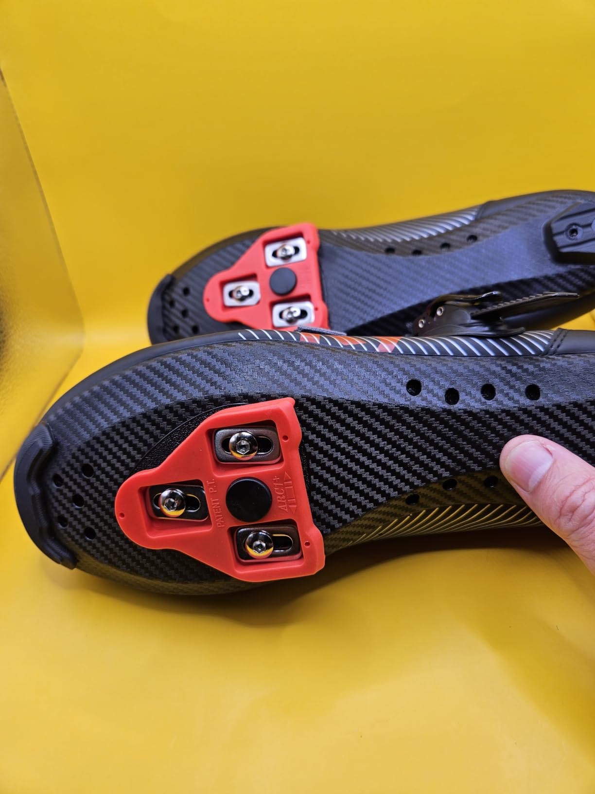 Kyedoo Mens Wide Cycling Shoes Compatible with Peloton Bike Shoes customer photo 2