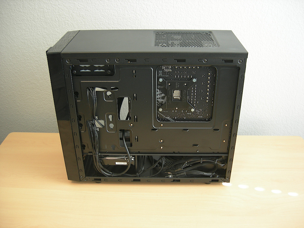 Cooler Master N200 - Mini Tower Computer Case with Fully Meshed Front Panel and mATX/Mini-ITX Support customer photo 2