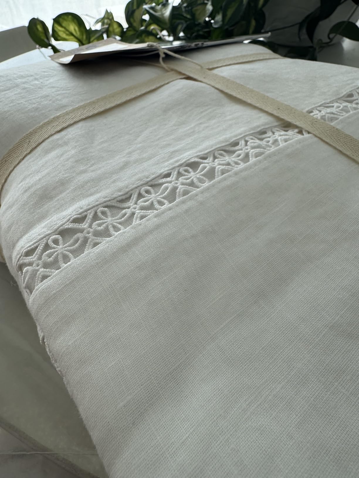 Simple&Opulence 100% French Linen Sheet Set King Size-Pure Natural Flax Bed Sheet-4 Pcs Breathable Ultra Soft Farmhouse Bedding (1 Flat Sheet,1 Fitted Sheet,2 Pillowcases)-Embroidery Linen customer photo 2