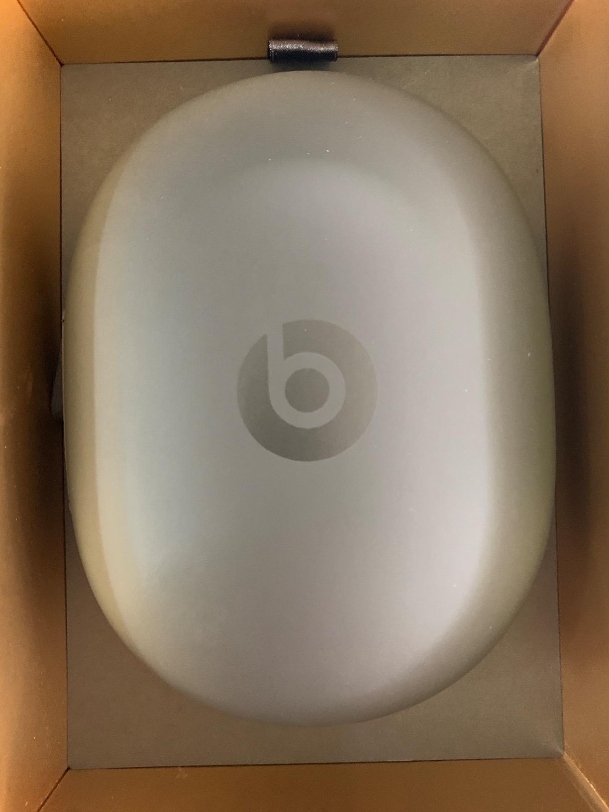 Beats Studio3 customer photo 2