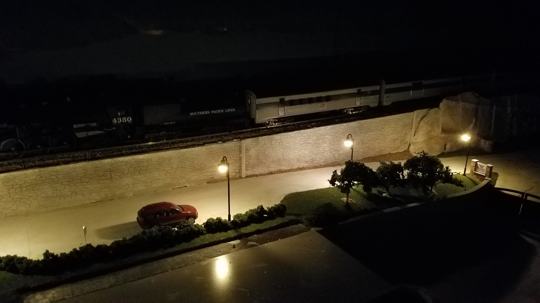 LYM39 10pcs Model Railway Train Lamp Post 6.8cm or 2.68inch Street Lights HO OO Scale LEDs New customer photo 1