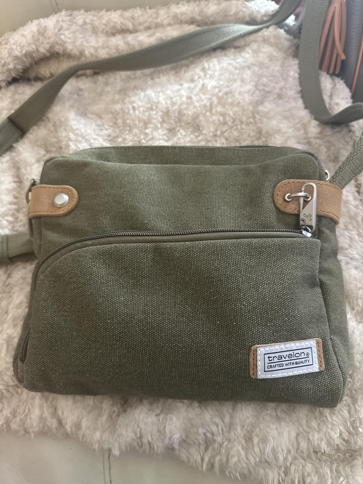 Travelon Anti-Theft Crossbody customer photo 1