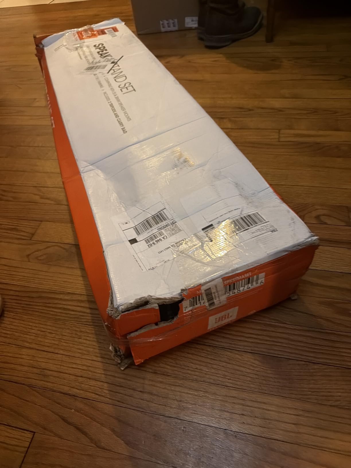 JBL Bags Standard Speaker Stand with Adjustable Height and Dual Diameter Pole, (JBLSPKSTMA) customer photo 1