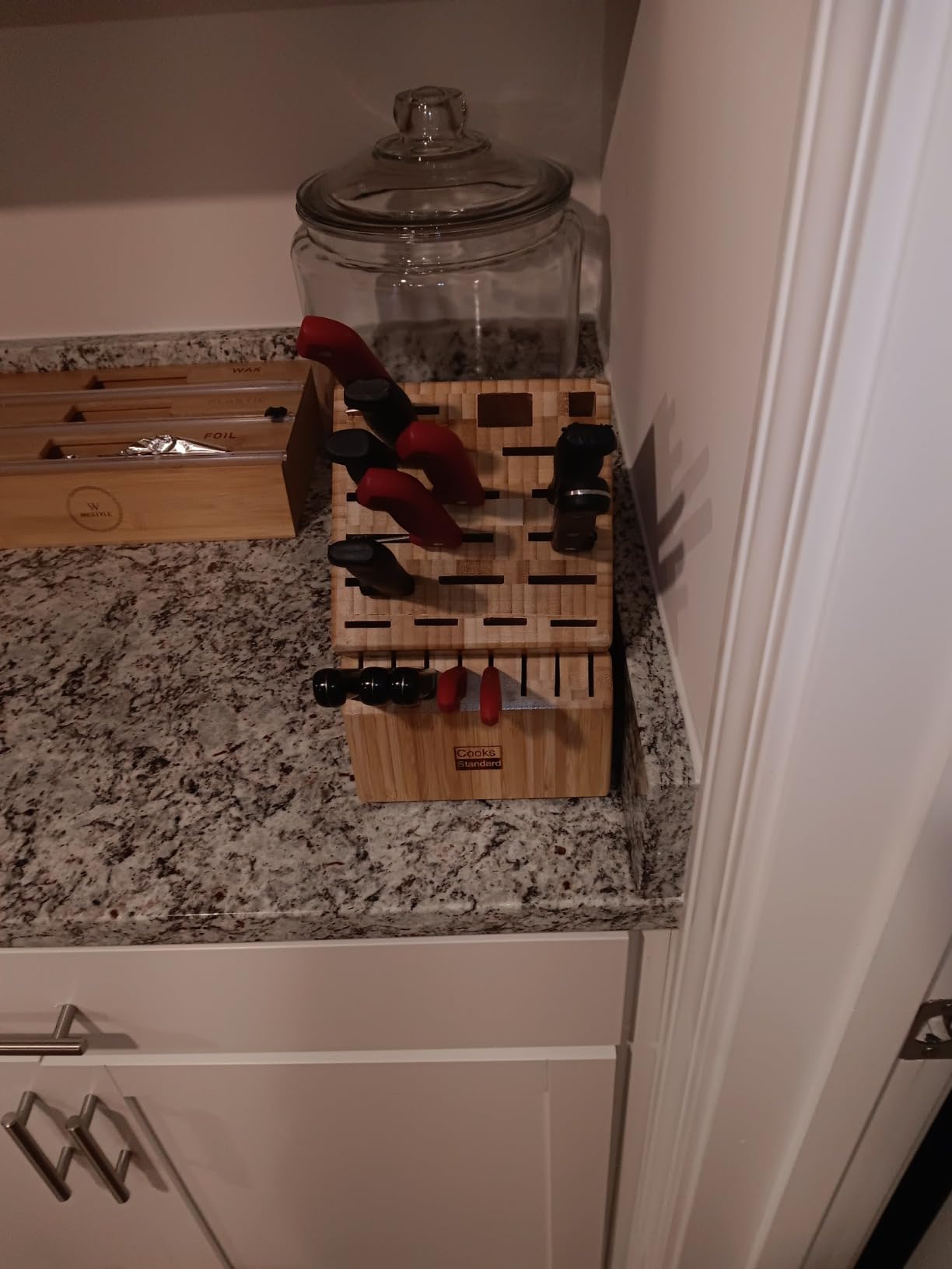Cooks Standard Classic Bamboo 25-Slot Universal Knife Block without Knives customer photo 1
