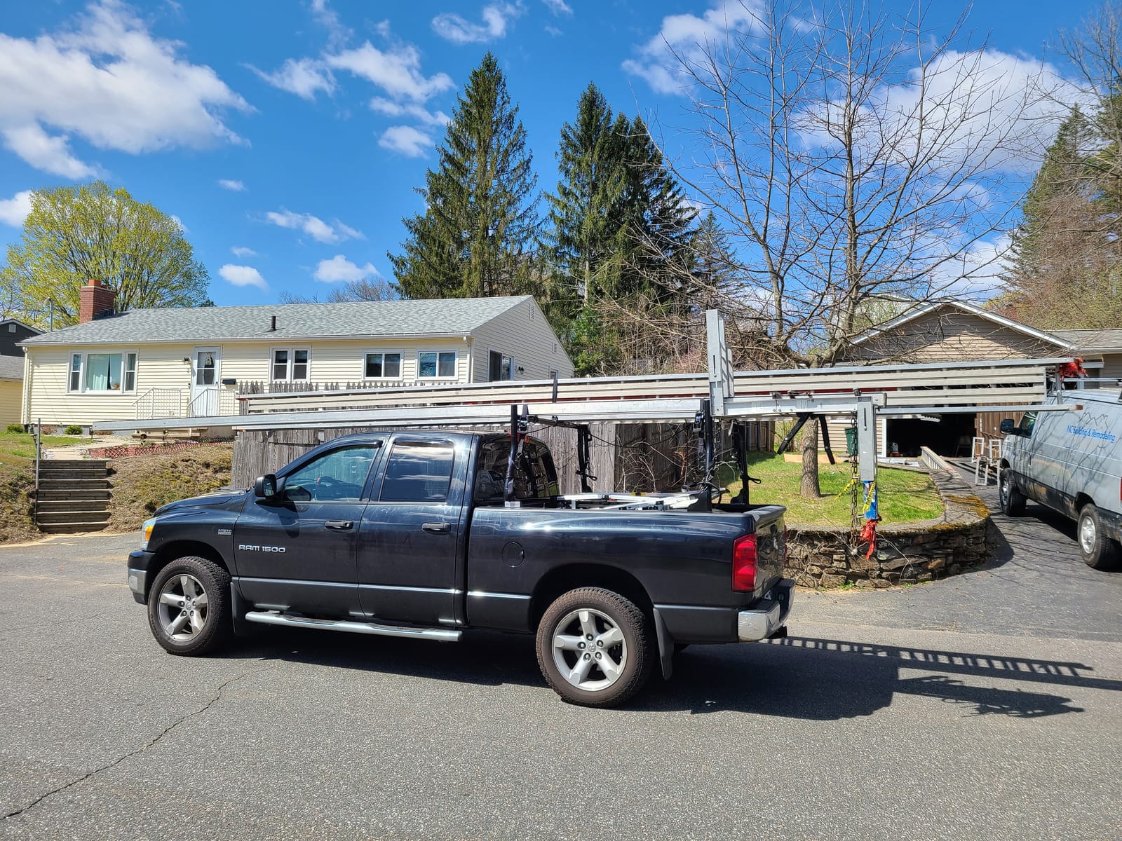 Model X31 800Ibs Capacity Extendable Steel Pick-Up Truck Ladder Rack Two-bar Set - Black customer photo 1