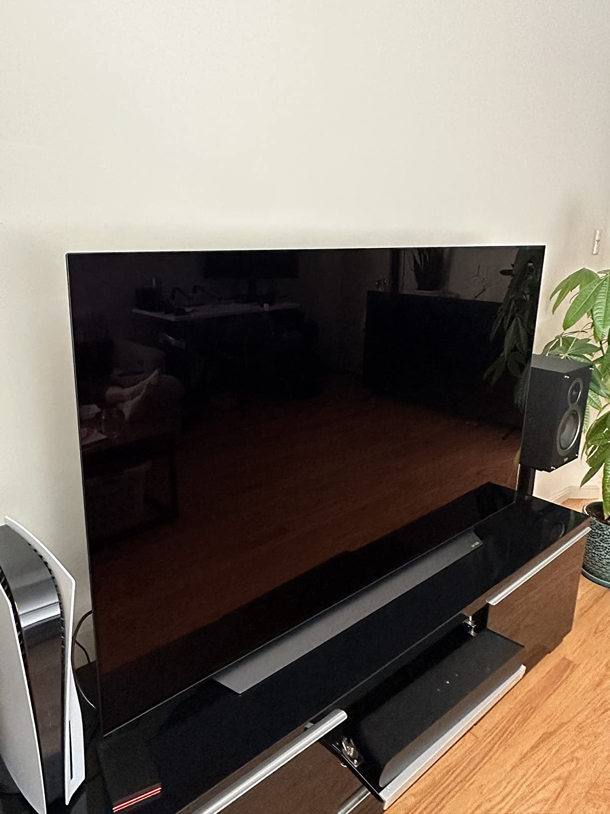 LG C1 Series 65-Inch Class OLED Smart TV OLED65C1PUB, 2021 - 4K TV, Alexa Built-in customer photo 1