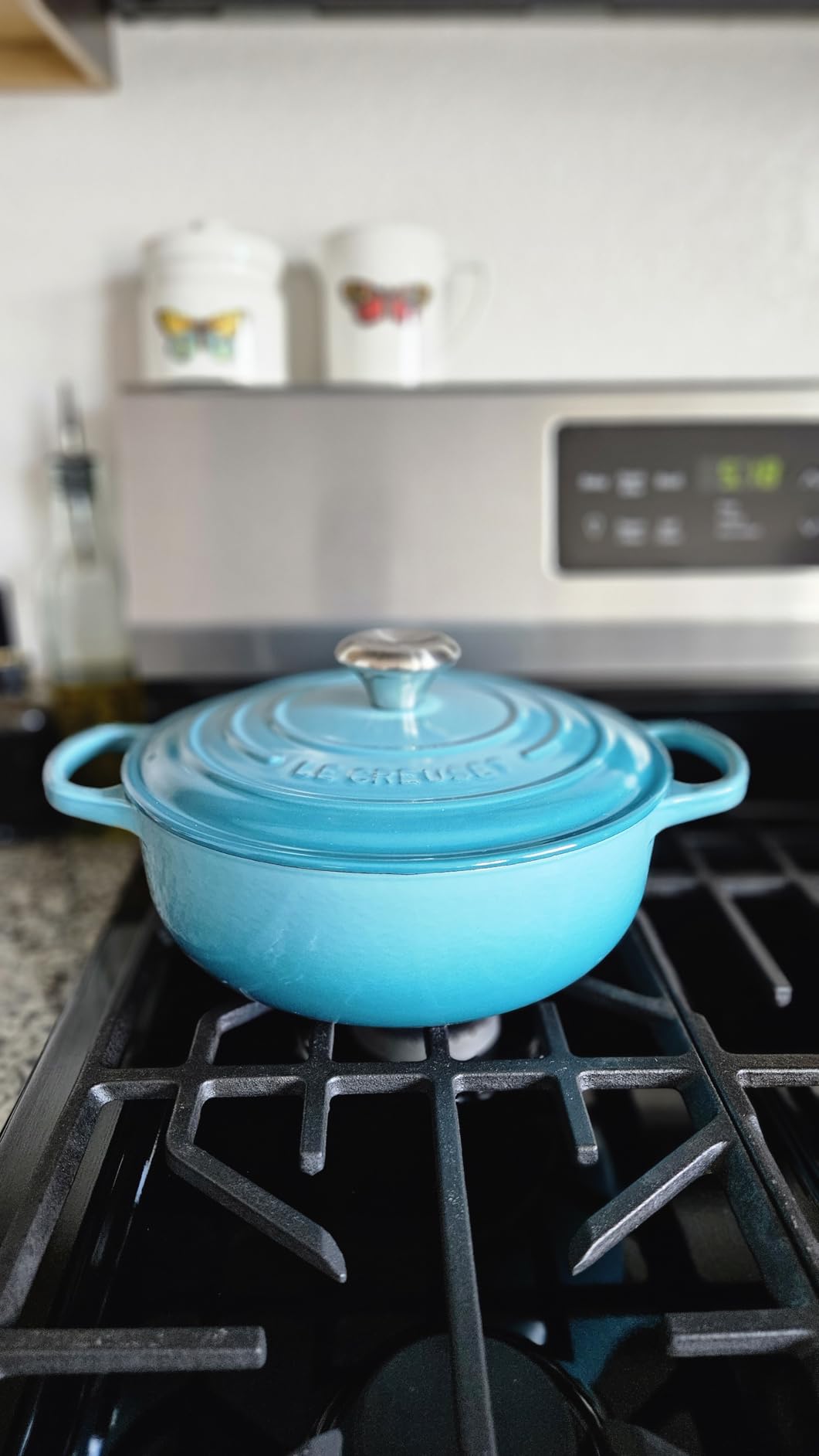 Le Creuset Enameled Cast Iron Signature Sauteuse Oven, 3.5 qt., Caribbean customer photo 2