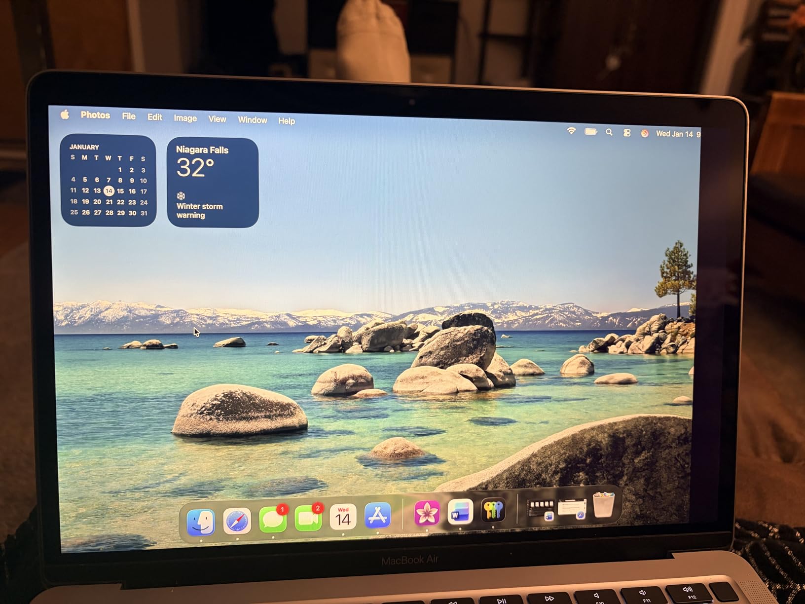 MacBook Air M1 13.3-inch Renewed customer photo 1