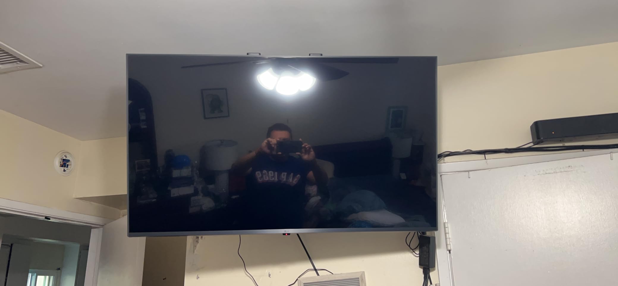 LG UQ75 43-Inch customer photo 2