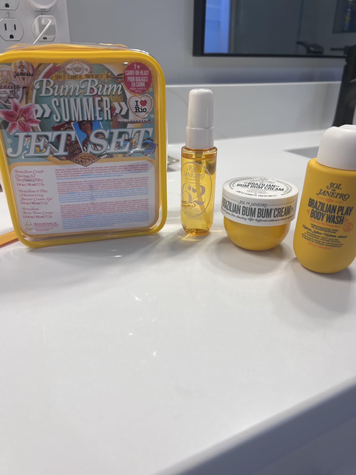 Sol de Janeiro Jet Set customer photo 2