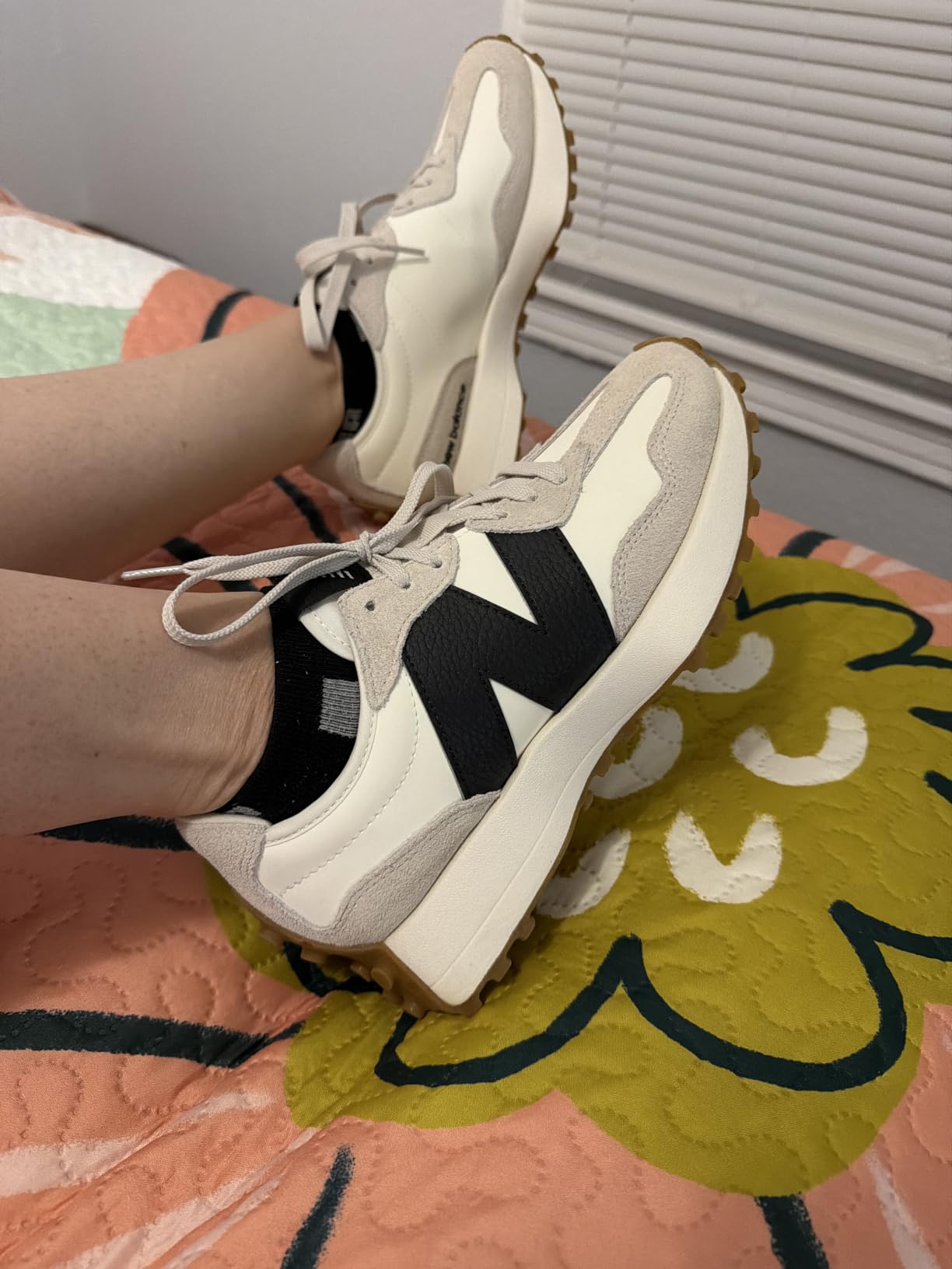 New Balance 327 customer photo 1