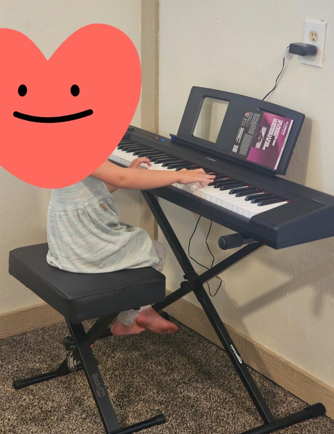 Yamaha Piaggero 61-Key Ultra-Portable Digital Piano, Touch Sensitive Keys, Metronome, Recording Function, White NP15WH customer photo 2