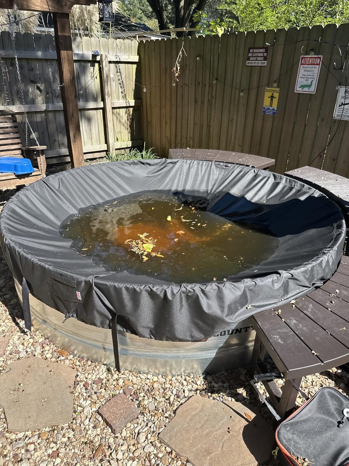 iBirdie Outdoor Waterproof 100 Gallon Stock Tank Cover customer photo 1