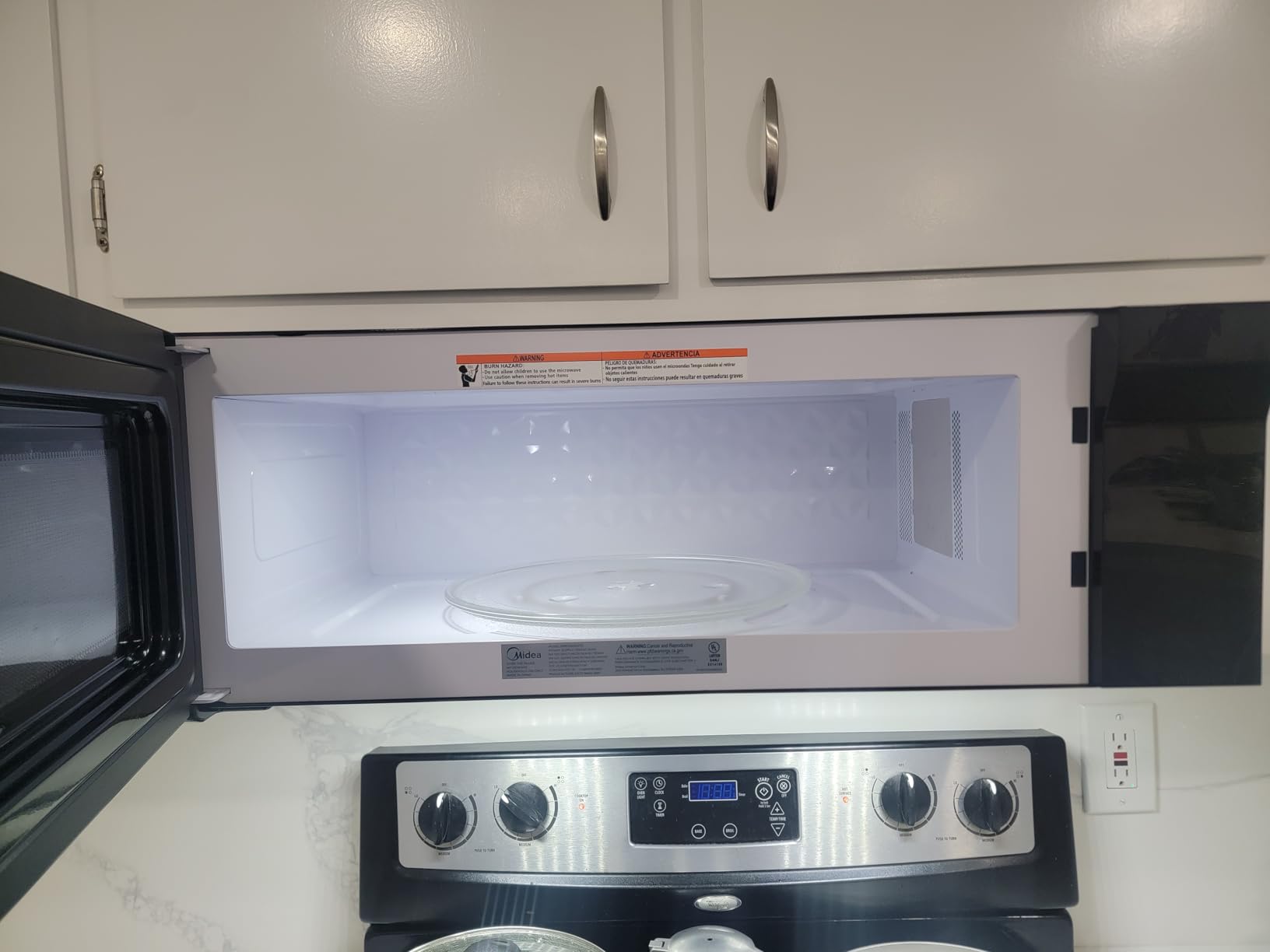 Midea Over the Range Microwave Oven, 1.2 Cu.Ft, 1000W, Stainless Steel customer photo 1