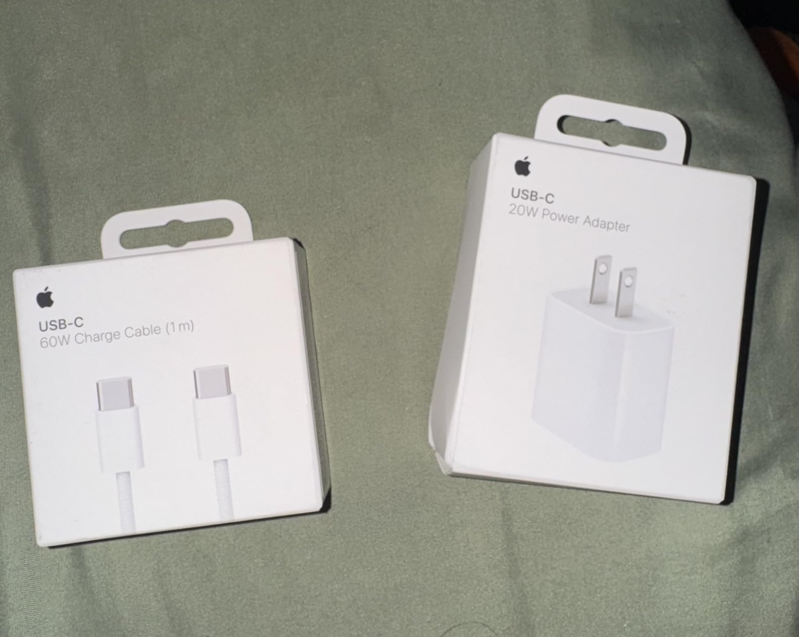 Apple 20W USB-C Compact Power Adapter: Fast and Convenient Charging, Type C Wall Charger customer photo 2