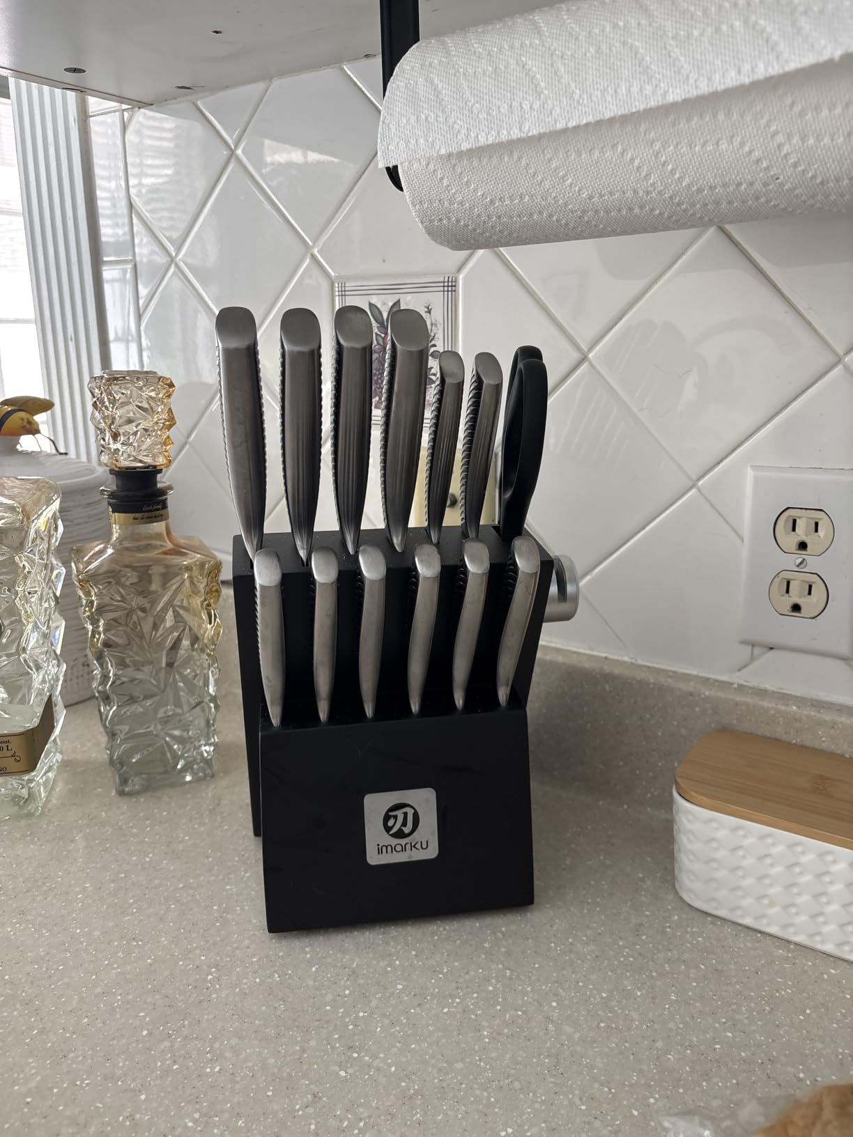 imarku Japanese High Carbon Stainless Steel Knife Set with Block, Precision-Forged Gyutou Kitchen Knives with Built-in Sharpener, Ultra-Sharp 10–15° Edge, Ergonomic Non-Slip Handle, Dishwasher Safe customer photo 1