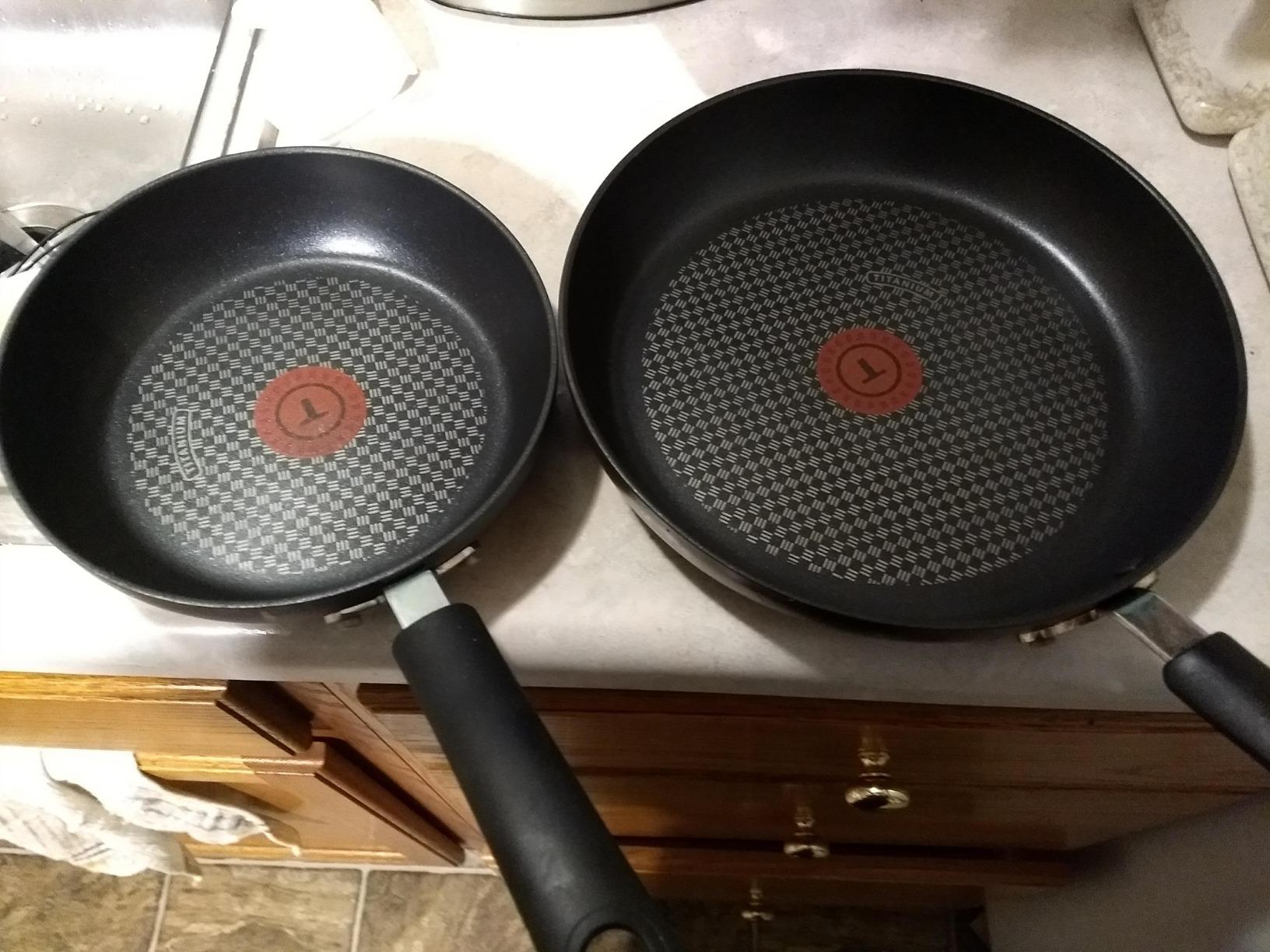 T-fal Ultimate Hard Anodized Nonstick Cookware Set, 10-Piece, Pots and Pans customer photo 1