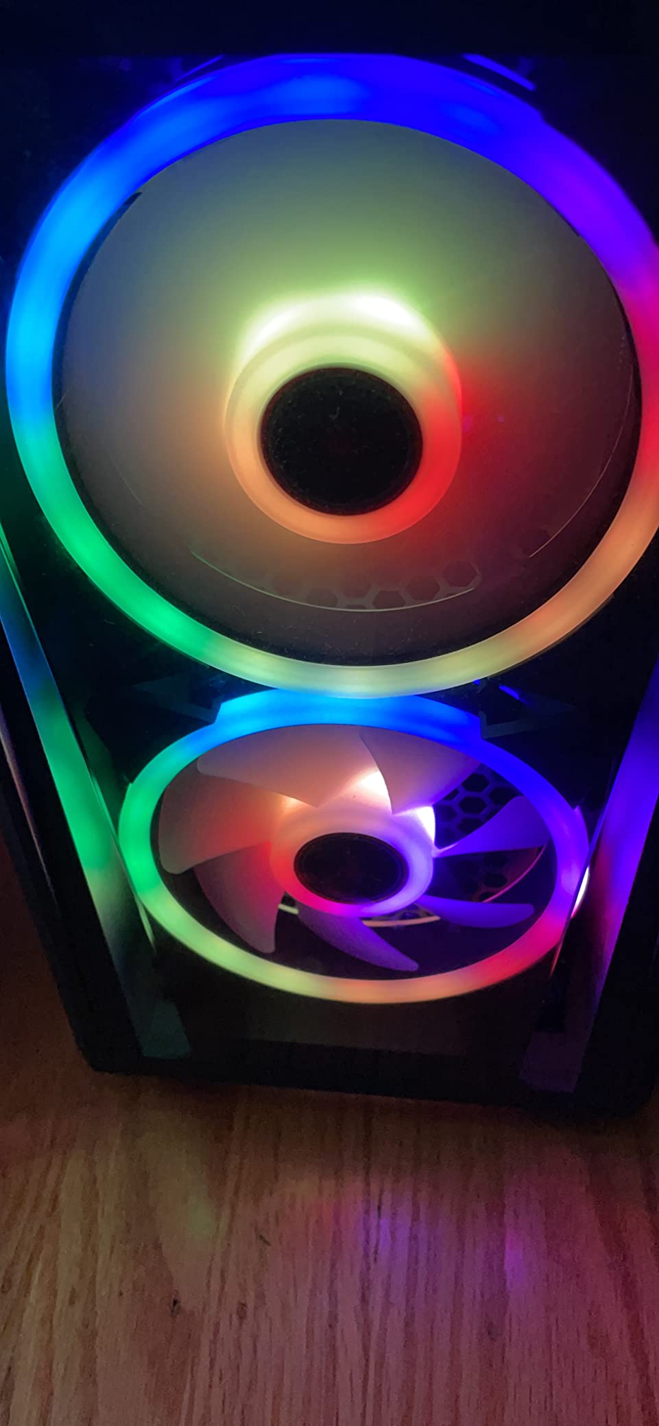 Skytech Azure R7 5700 customer photo 2
