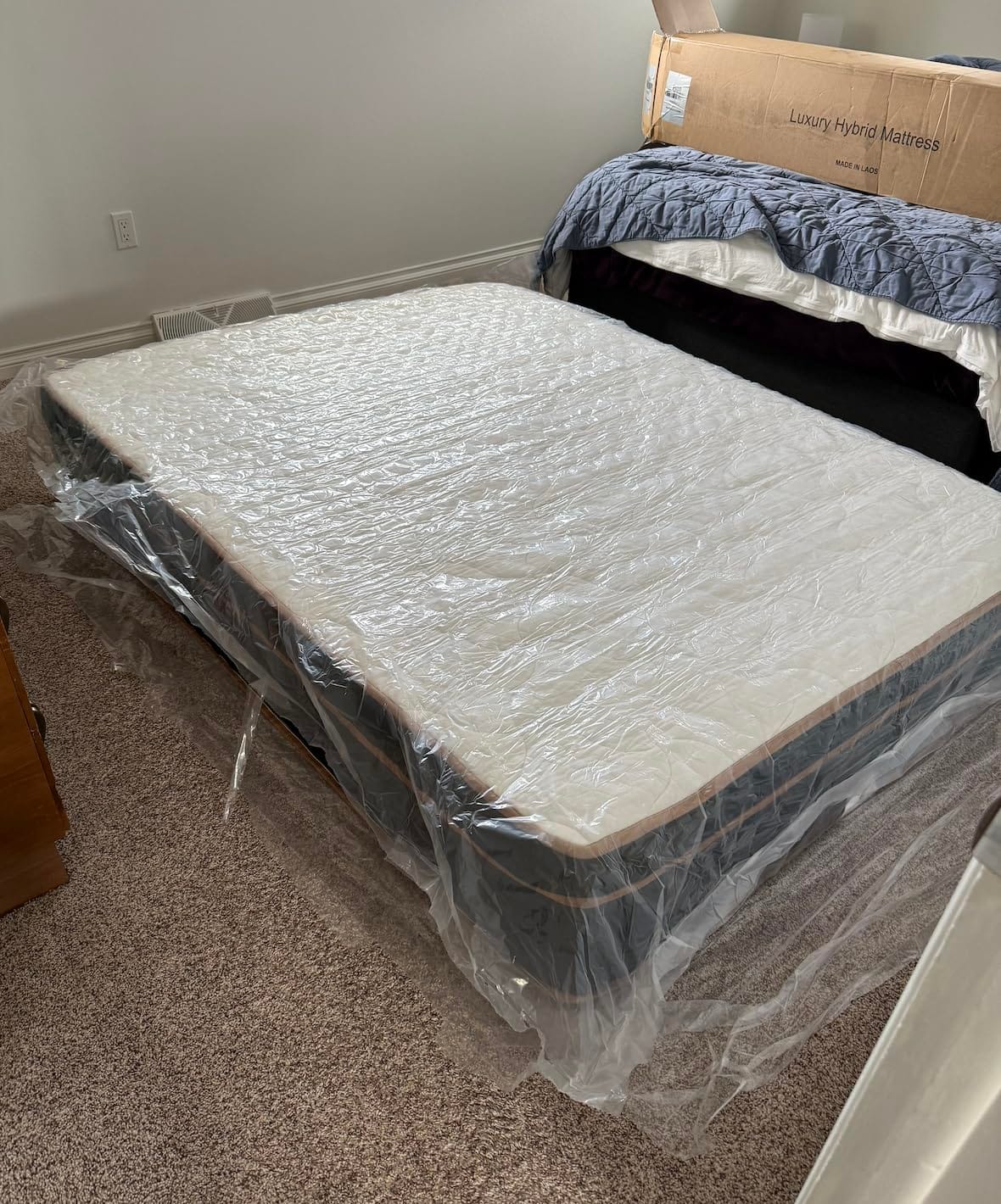 Queen Mattress 14 Inch, Luxury Hotel Cooling Hybrid Bed Mattress in a Box customer photo 2